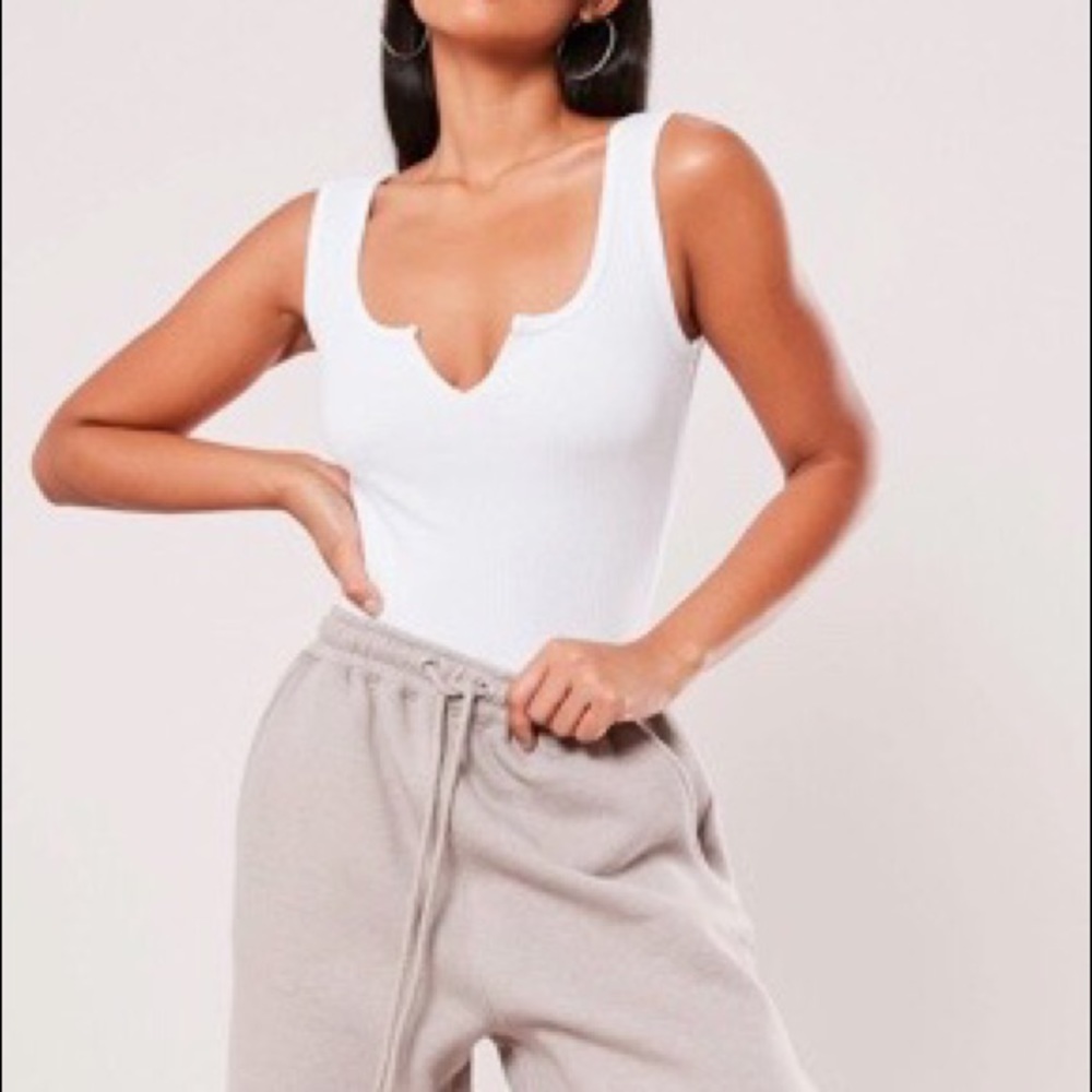 Missguided Notch Neck Sleeveless Ribbed Bodysuit
